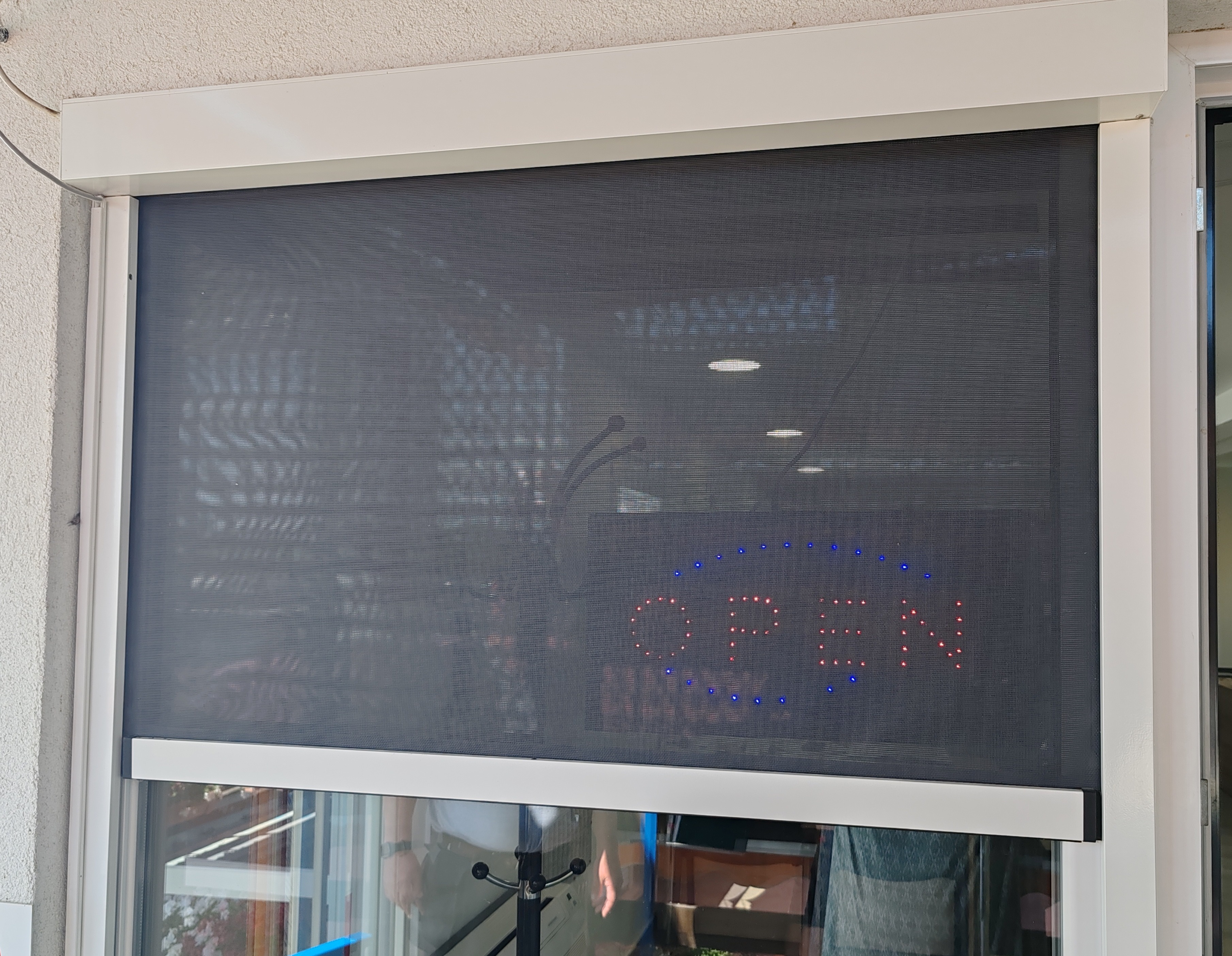 Screen árnyékoló 1